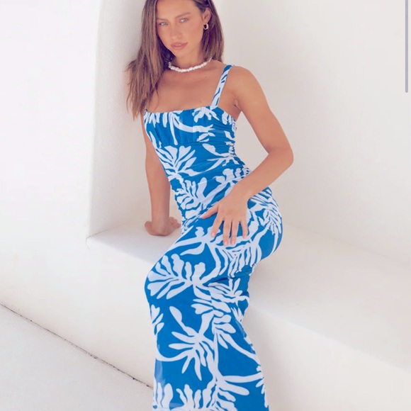 Mesh Maxi Tropical Dress - Picture 2 of 3